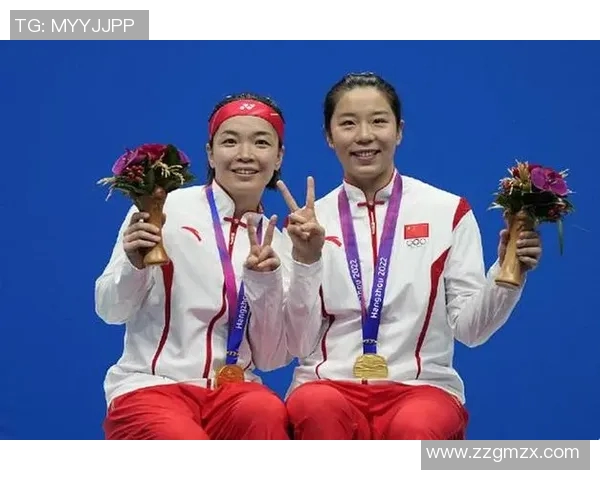 深圳羽毛球队在杯赛积分榜上以100分稳居第一展现强劲实力